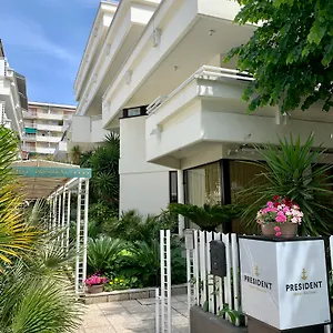 President Hotel
